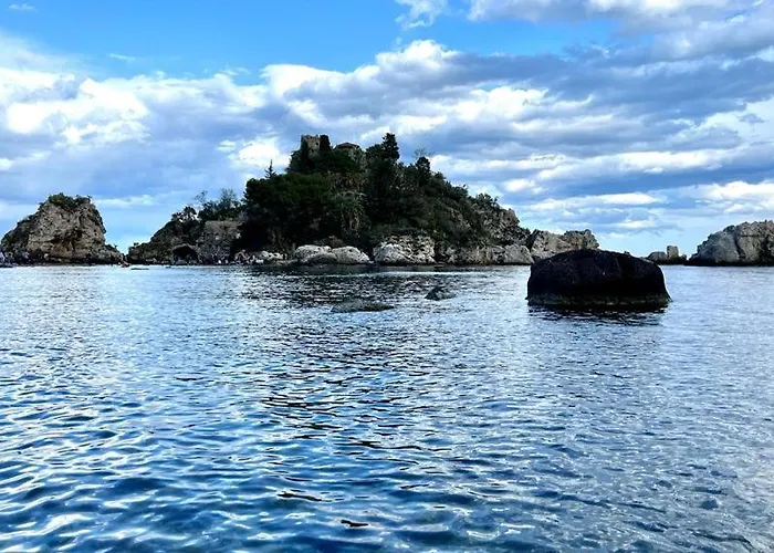 Isola Bella 4*