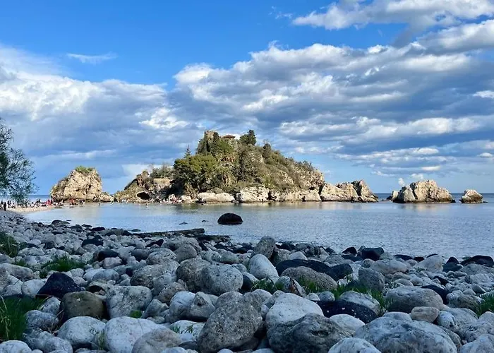Isola Bella Taormina