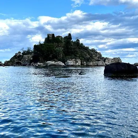 Isola Bella 4*